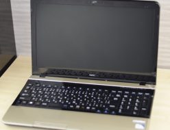 壊れたノートパソコン買取りました！NEC PC-LS150JS6G LS150/J ゴールド、中古・壊れたパソコンを高く売るならジャンク品パソコン買取ドットコム